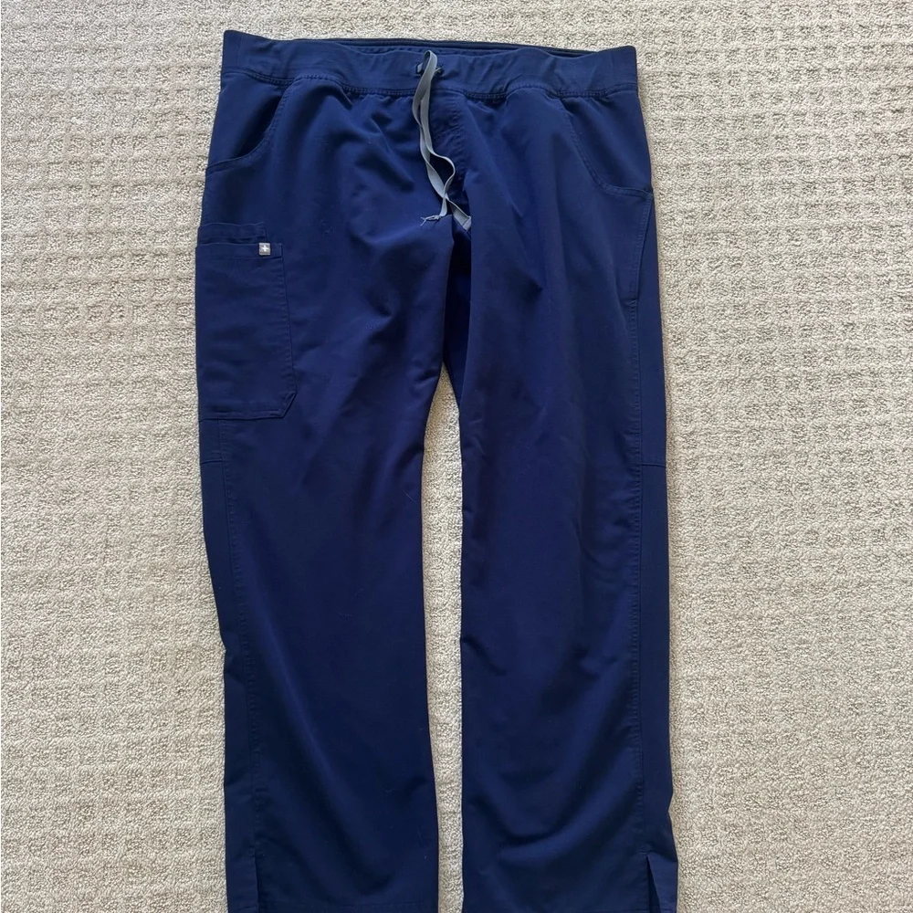 FIGS technical collection kade cargo navy blue medical scrubs pants size XXL - Picture 2 of 4